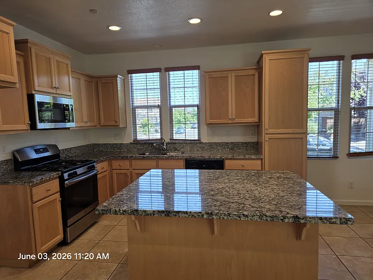 1816 Golden Willow Ave — Photo 19