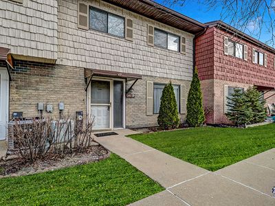 540 W Lodge Trl APT H, Wheeling, IL, 60090