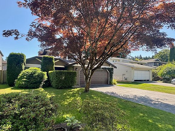2nd image of 1032 Cornwall Dr