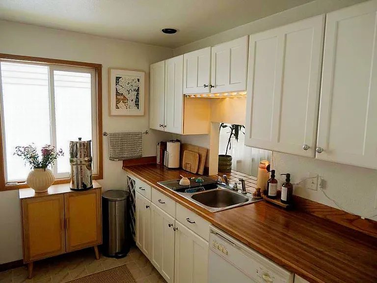 6404 Latona Ave NE — Photo 6