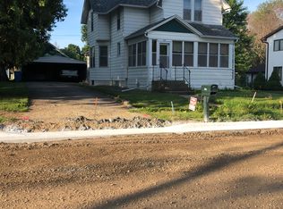 155 1st St SW, Lewiston, MN 55952