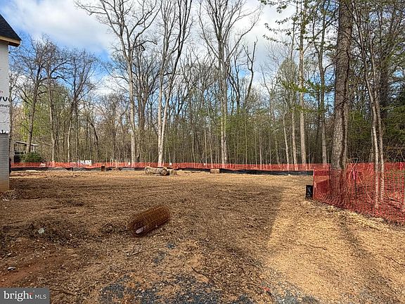 4th image of 2108 Dennings Rd