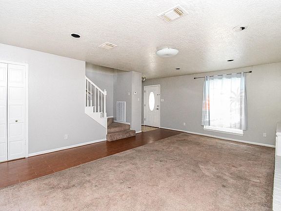 5th image of 1709 Beaver Springs Ct