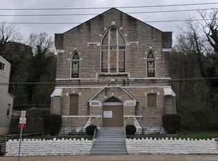 2106 Riverside Dr, Cincinnati, OH 45202