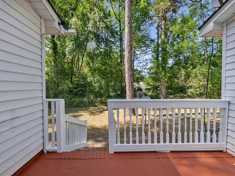 168 Thames Valley Ct — Photo 28