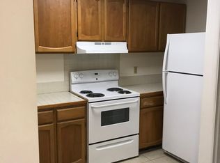 202-1066 Green St #202, Honolulu, HI 96822