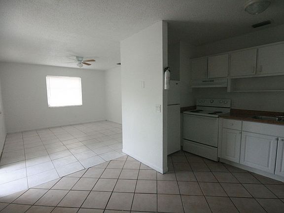 5th image of 1130 N F St