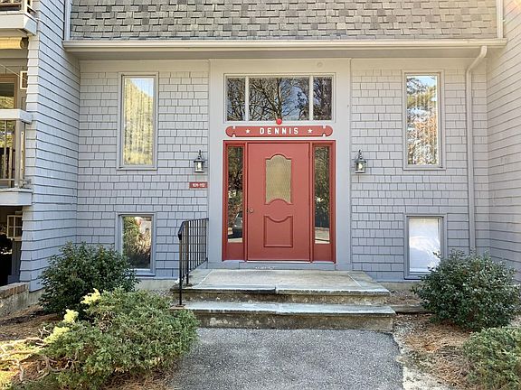 2nd image of 432 Old Chatham #111
