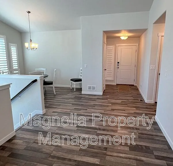11855 Koenig Dr — Photo 7