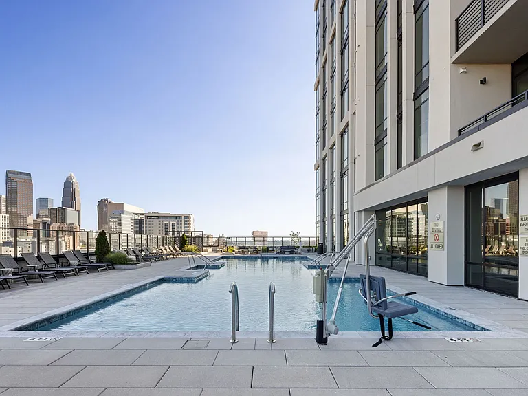 Overlook at Radius Dilworth — Photo 21