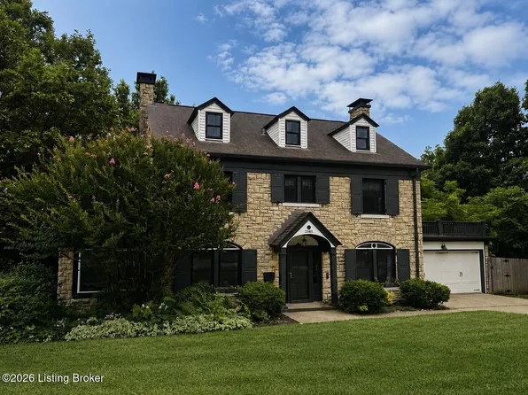 2345 Saratoga Dr, Louisville, KY 40205