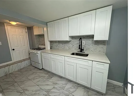 141 Ward St #1 — Photo 1