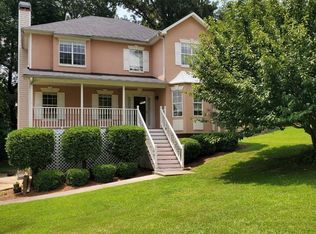1707 Silverdale Ln, Lithia Springs, GA 30122