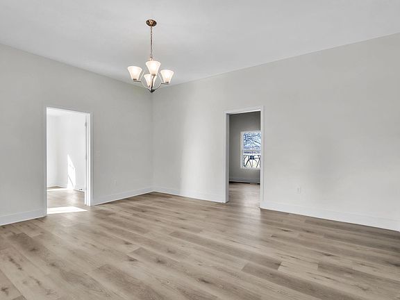 5th image of 14 19th St