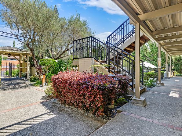 660 Moraga Rd APT 13