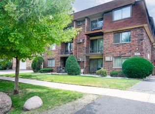 9832 Nottingham Ave APT 5, Chicago Ridge, IL 60415