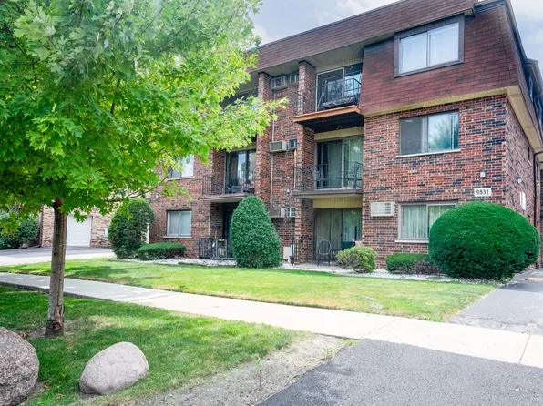 9832 Nottingham Ave APT 5, Chicago Ridge, IL 60415