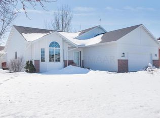 2932 37th Ave S, Fargo, ND 58104