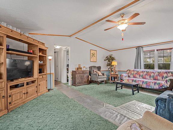 5th image of 180 Missroon St.