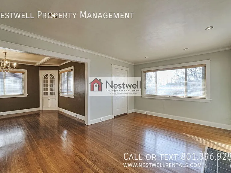 2471 S Douglas St — Photo 5