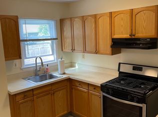 266 Georges Rd, Dayton, NJ 08810