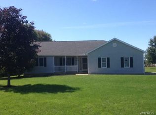 4204 Burch Rd, Ransomville, NY 14131