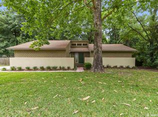 7613 SW 52nd Pl, Gainesville, FL 32608