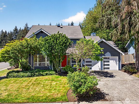 2nd image of 13505 174th Avenue NE