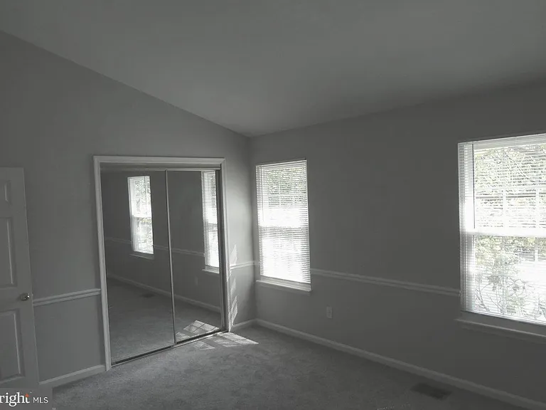 309 Bentley Ct — Photo 12