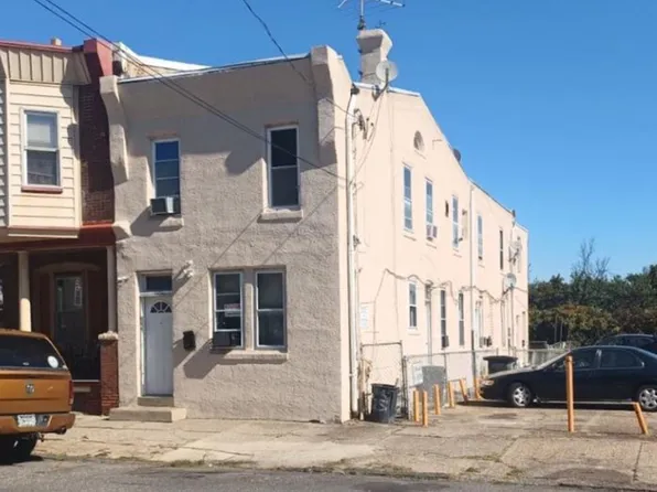 4621 E Howell St Floor 2, Philadelphia, PA 19135