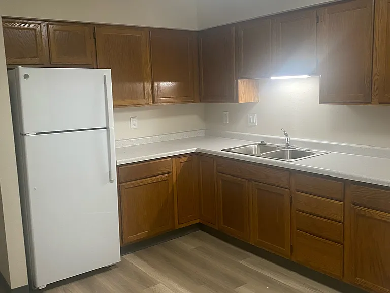 202 N Limits Rd #3 — Photo 1