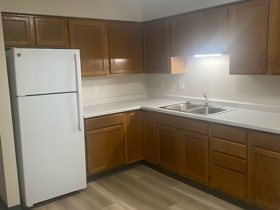 1st image of 202 N Limits Rd #3