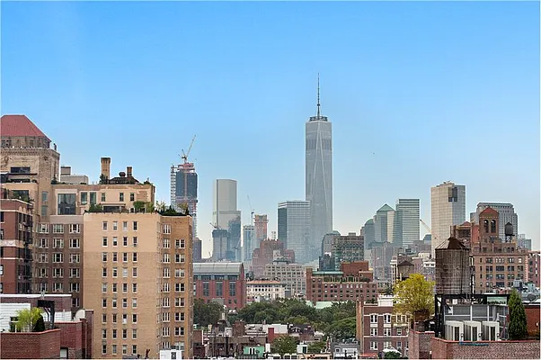 Sold by Janet Aimone Robilotti & Associates | media 15