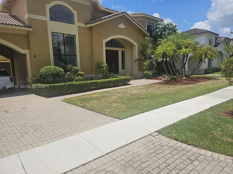 18794 SW 17th Ct — Photo 16