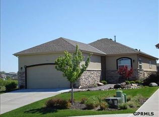 15515 Potter St, Bennington, NE 68007