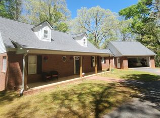 979 Riverwilde Rd, Clarkesville, GA 30523