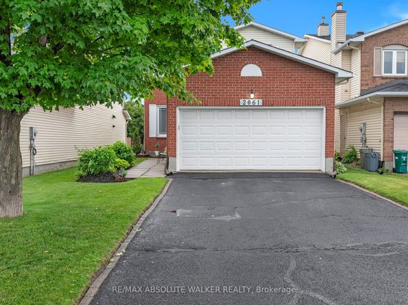 2061 Legrand Cres, Ottawa, ON K1E 3R1