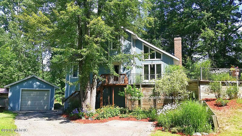 1st image of 2202 Trillium Ln NW