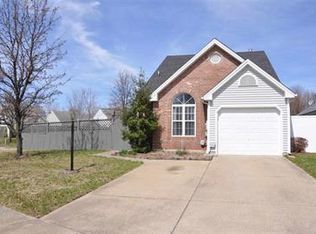 3900 Seasons Point, Evansville, IN 47715