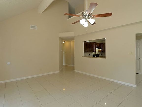 3rd image of 16822 Man O War Ln