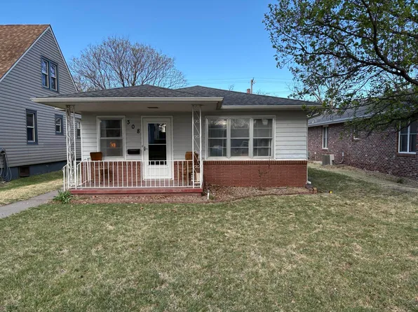 308 N Main St, Ellinwood, KS 67526