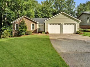 15 Kindlin Way, Taylors, SC 29687