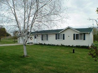 N4051 Lincoln Rd, Rubicon, WI 53078