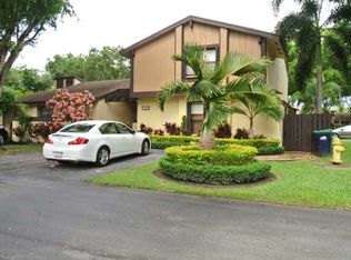 6820 SW 128th Ct, Miami, FL 33183