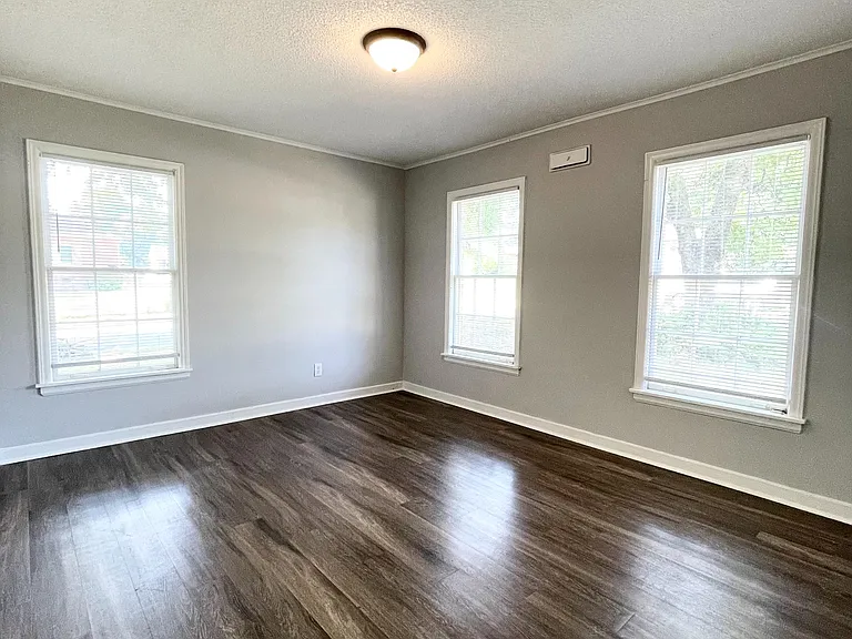 1314 Randall Dr — Photo 8