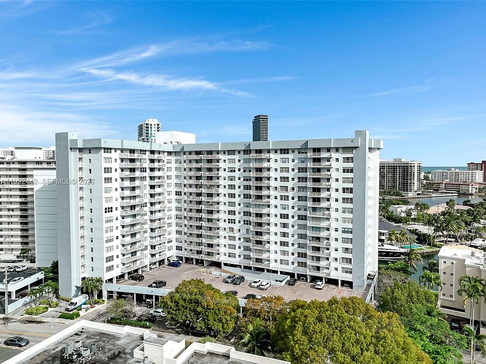 1st image of 137 Golden Isles Dr APT 1214