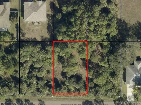 459 Fleetwood St SW, Palm Bay, FL 32908
