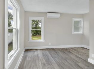 51 Mill St ROOM 2, Manchester, CT 06042