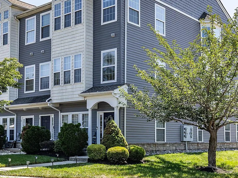 3 Fox Ct — Photo 33
