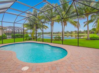 3812 Columbia Ct, Naples, FL 34119